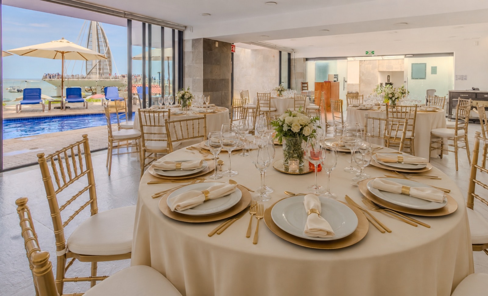 Salón Frente al Mar